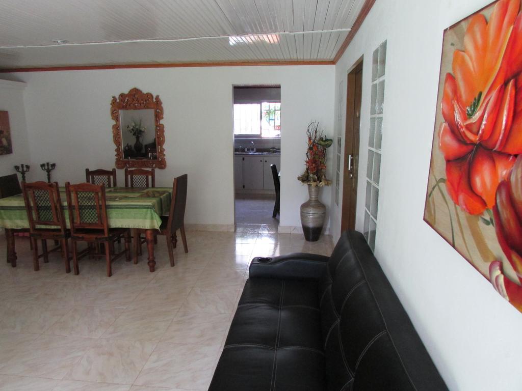 Posada Hostal Miss Marlly San Andrés Kültér fotó