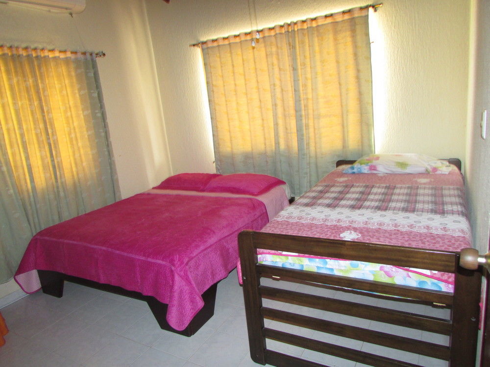 Posada Hostal Miss Marlly San Andrés Kültér fotó